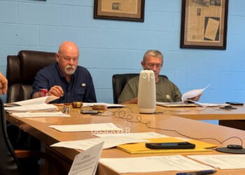 Bruceton Mayor Robert T. Keeton III addresses the town’s new $1.70 property tax rate at the August Board of Aldermen meeting in Bruceton, Tennessee. Photo by Jesse Joseph/Carroll County Observer