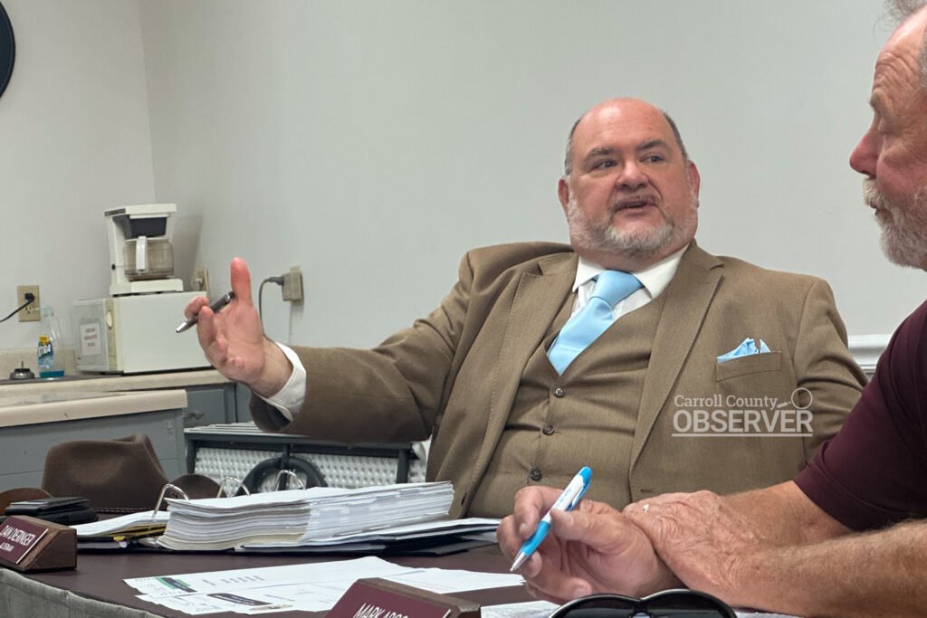 Alderman Dan Dieringer at the Trezevant board meeting, emphasizing the need for minimum housing standards during the town’s tiny house debate. Carroll County Observer photo.