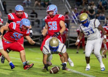 Mustangs romp over Pioneers 44-6