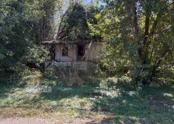 Bruceton Residents Speak Out Against Abandoned House