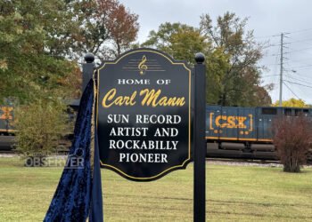 Huntingdon Honors Carl Mann’s Legacy With New Sign