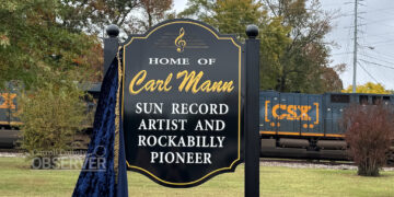 Huntingdon Honors Carl Mann’s Legacy With New Sign