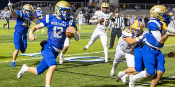 Mustangs clinch No. 2 seed with 42-0 win over Union City