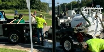 Clarksburg Installing New Street Signs