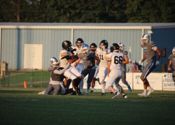Tigers Kickoff Football Season With 16-8 Win Over Scotts Hill