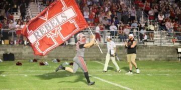 Rebels Squash Eagles in 49-7 Homecoming Victory